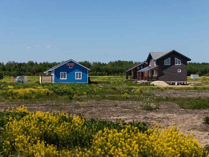 По данным ГК «Максимум Лайф Девелопмент», в марте рост продаж земельных участков в коттеджных поселках под Петербургом составил 80% по сравнению с мартом 2021 года. Пик весеннего сезона в этом году сдвинулся на март.
